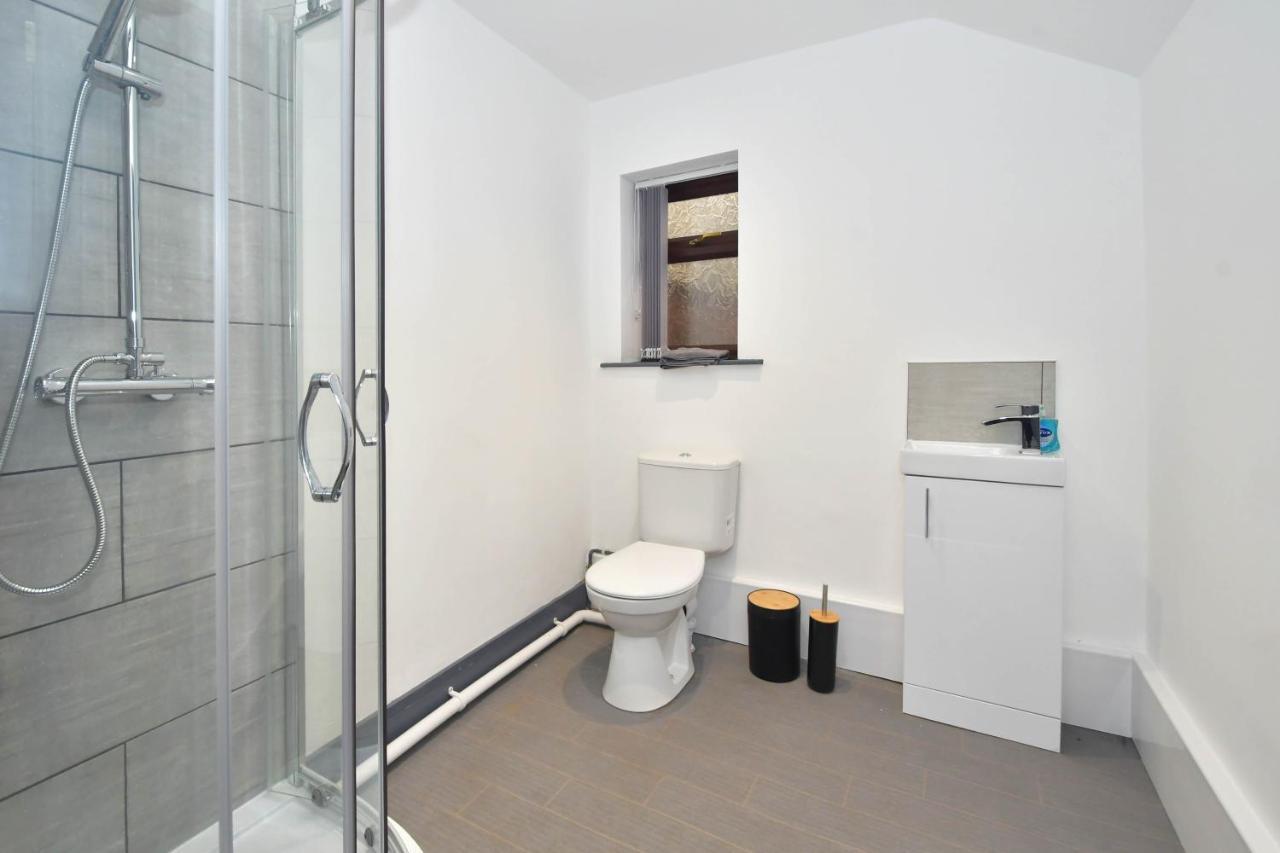 Townhouse @ Princes Road Stoke Exterior photo